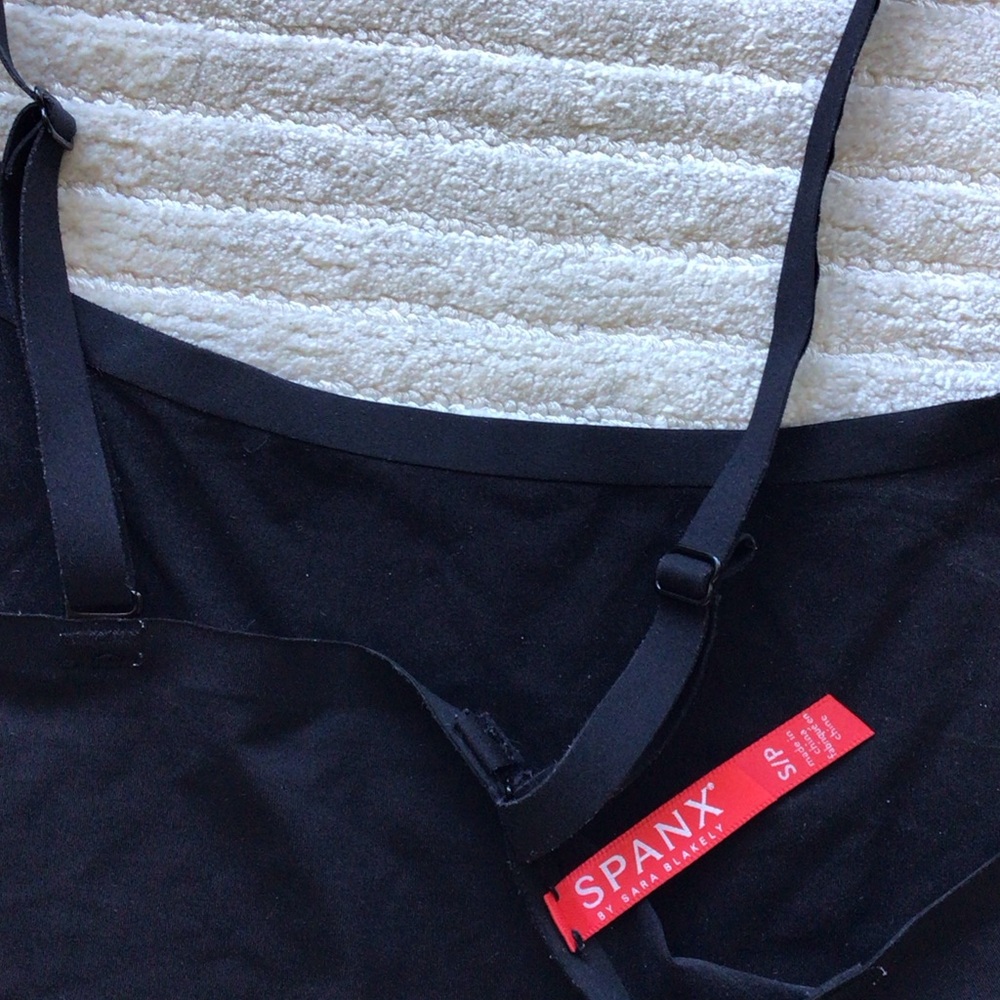 SPANX Classic Black Camisole Top - Picture 9 of 9